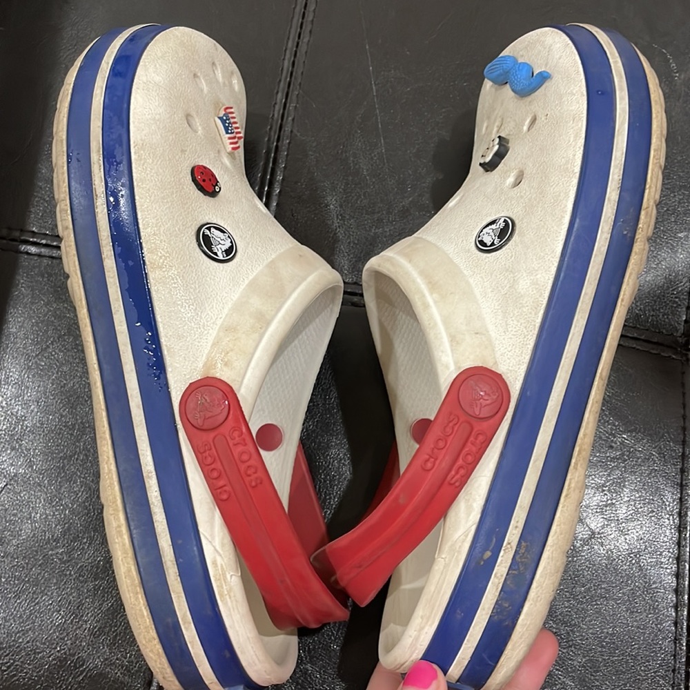 Crocs - Picture 3 of 4